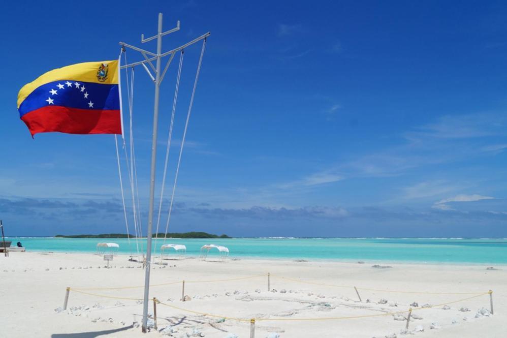 Alojamiento Cama Carpa Y Yate Isla La Tortuga Venezuela, Hotel Cayo Herradura Exterior photo